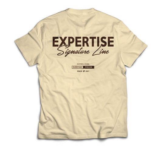SIGNATURE LINE – REGULAR TEE