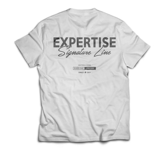 SIGNATURE LINE – REGULAR TEE