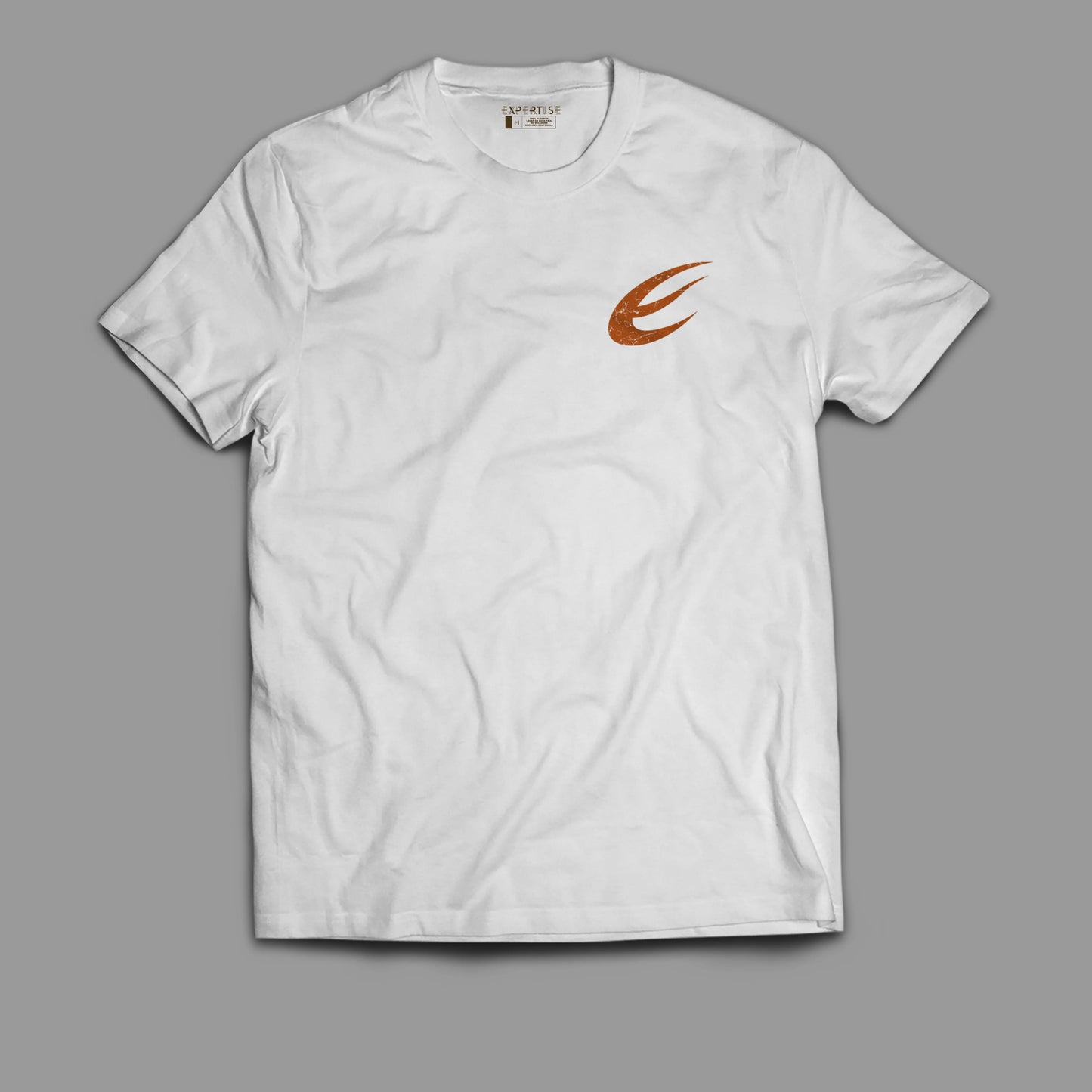 Expertise Emblema | Regular Tee