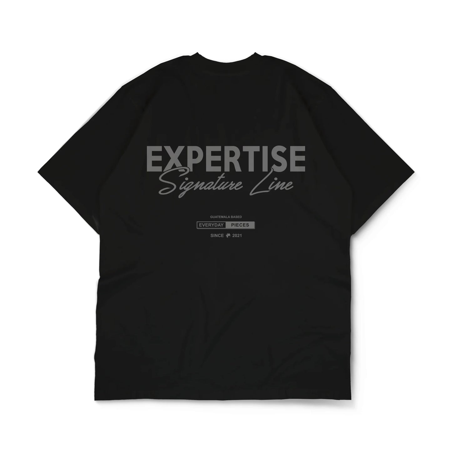 Expertise Signature Line | Boxy Crop Tee